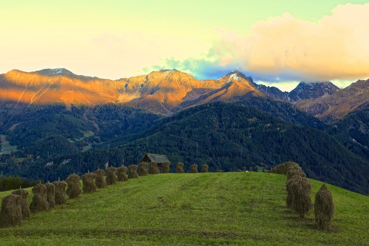 Haus Alpenblick Appartement Ladis Buitenkant foto