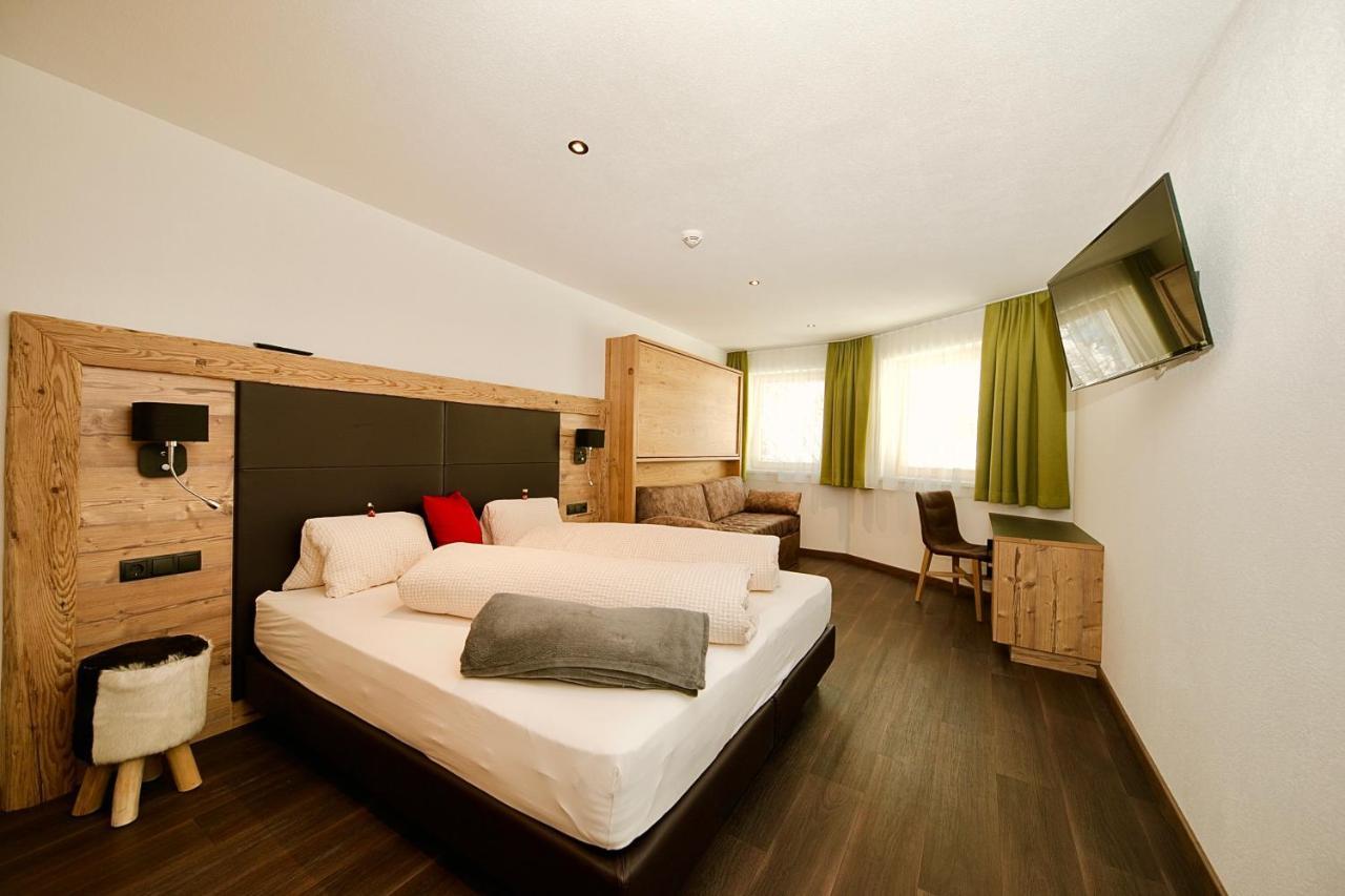 Haus Alpenblick Appartement Ladis Buitenkant foto